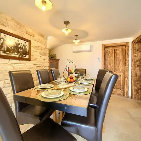 Sea Queen Villa *