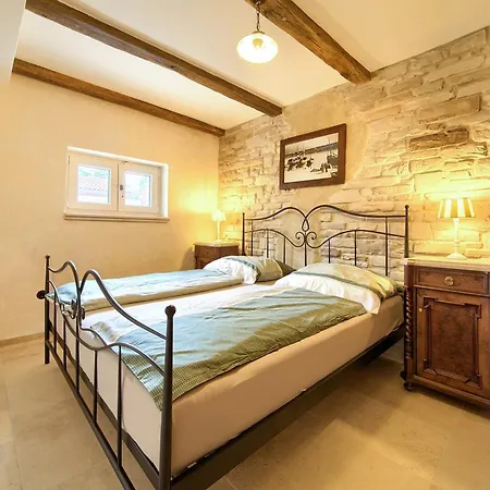 Sea Queen Villa Šilo