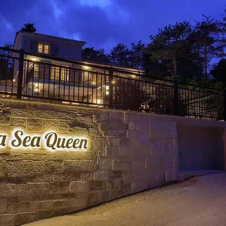 Sea Queen *